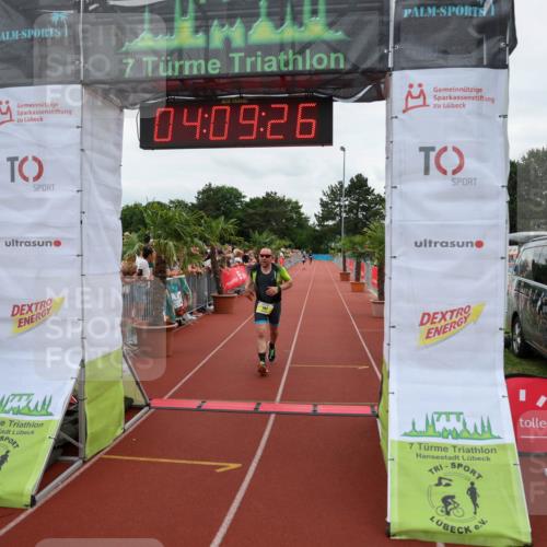 15.06.2025 - 7 Türme Triathlon Michael Strokosch http://msf.ph/oto/7975279 15.06.2025 14:09:26 Ziel 797, 910 meine-sportfotos.de