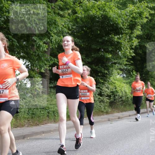 15.06.2025 - REWE Women's Run Jannik Wohlers http://msf.ph/oto/7975365 15.06.2025 10:10:09 Laufen 388, 5387, 5557, 5602 meine-sportfotos.de