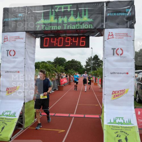 15.06.2025 - 7 Türme Triathlon Michael Strokosch http://msf.ph/oto/7975381 15.06.2025 14:09:45 Ziel 199, 459, 972, 1007 meine-sportfotos.de