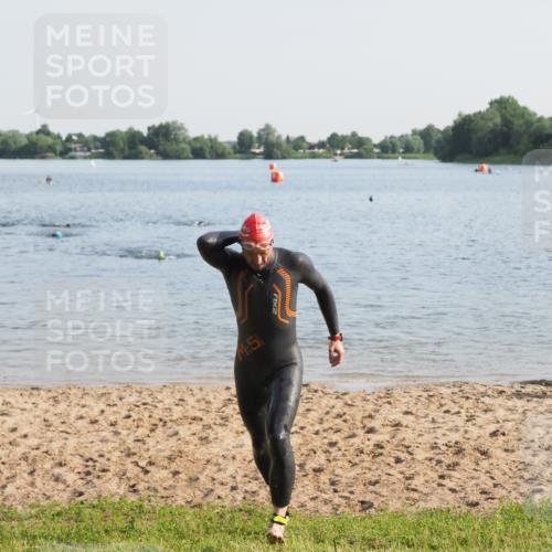 21.06.2025 - 27. Vierlanden-Triathlon MichiJ http://msf.ph/oto/7975386 15.06.2026 08:41:18 Schwimmen 22, 109, 111, 138, 176 meine-sportfotos.de