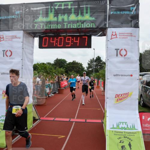 15.06.2025 - 7 Türme Triathlon Michael Strokosch http://msf.ph/oto/7975390 15.06.2025 14:09:46 Ziel 199, 459, 972, 1007, 1082 meine-sportfotos.de