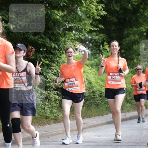 15.06.2025 - REWE Women's Run Jannik Wohlers http://msf.ph/oto/7975420 15.06.2025 10:10:13 Laufen 5559, 5084, 5344, 5270, 029, 5450 meine-sportfotos.de