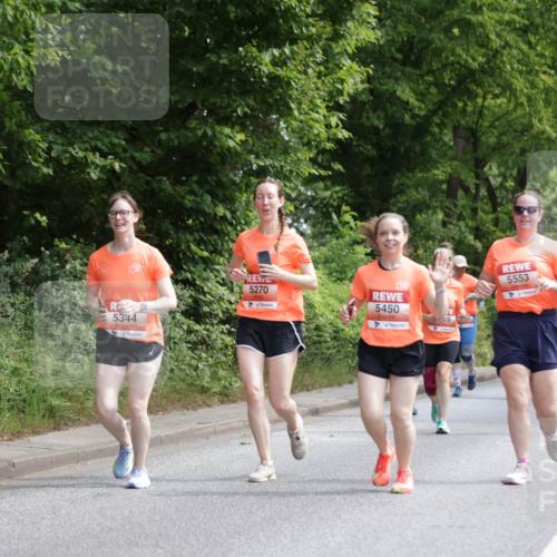 15.06.2025 - REWE Women's Run Jannik Wohlers http://msf.ph/oto/7975449 15.06.2025 10:10:14 Laufen 084, 5344, 5270, 5553, 5450, 5146, 5224 meine-sportfotos.de