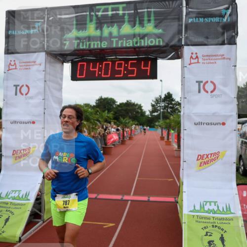 15.06.2025 - 7 Türme Triathlon Michael Strokosch http://msf.ph/oto/7975498 15.06.2025 14:09:54 Ziel 199, 459, 787, 1007, 1082 meine-sportfotos.de