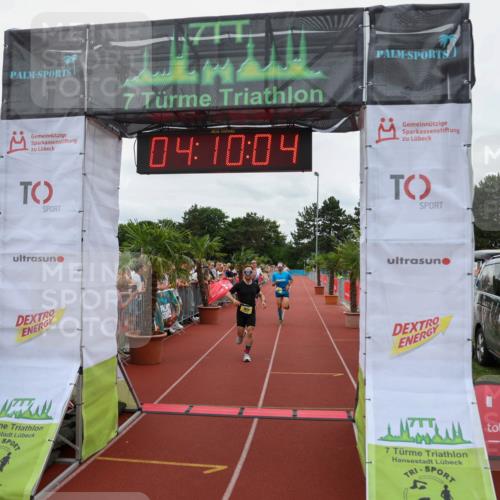 15.06.2025 - 7 Türme Triathlon Michael Strokosch http://msf.ph/oto/7975517 15.06.2025 14:10:04 Ziel 392, 921, 1059 meine-sportfotos.de