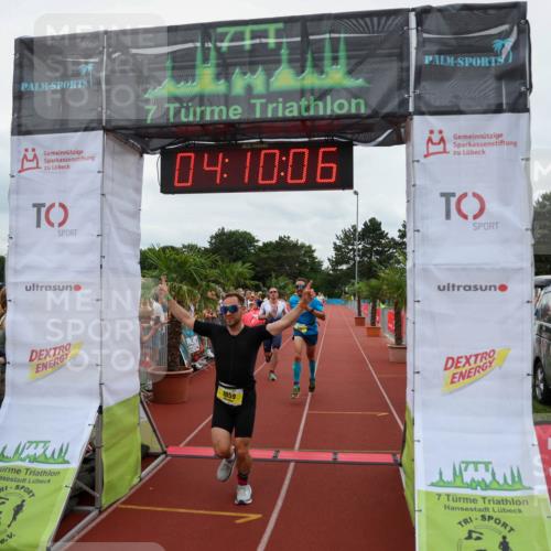 15.06.2025 - 7 Türme Triathlon Michael Strokosch http://msf.ph/oto/7975545 15.06.2025 14:10:05 Ziel 392, 921, 1059 meine-sportfotos.de