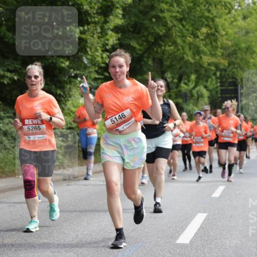 15.06.2025 - REWE Women's Run Jannik Wohlers http://msf.ph/oto/7975582 15.06.2025 10:10:18 Laufen 5265, 5146 meine-sportfotos.de