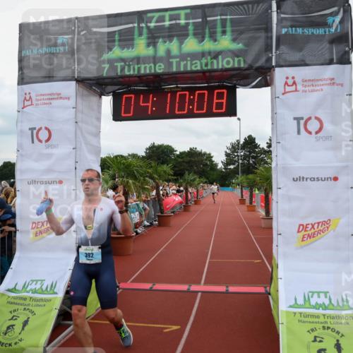 15.06.2025 - 7 Türme Triathlon Michael Strokosch http://msf.ph/oto/7975588 15.06.2025 14:10:08 Ziel 392, 921, 1059 meine-sportfotos.de