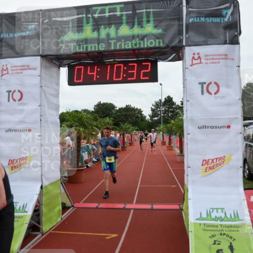 15.06.2025 - 7 Türme Triathlon Michael Strokosch http://msf.ph/oto/7975716 15.06.2025 14:10:32 Ziel 661, 990, 1154, 1184 meine-sportfotos.de