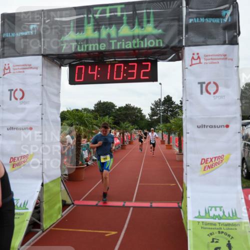 15.06.2025 - 7 Türme Triathlon Michael Strokosch http://msf.ph/oto/7975721 15.06.2025 14:10:32 Ziel 661, 990, 1154, 1184 meine-sportfotos.de