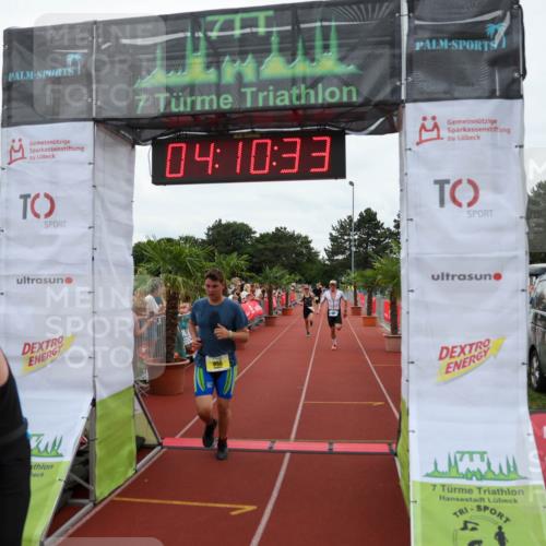 15.06.2025 - 7 Türme Triathlon Michael Strokosch http://msf.ph/oto/7975723 15.06.2025 14:10:32 Ziel 661, 990, 1154, 1184 meine-sportfotos.de