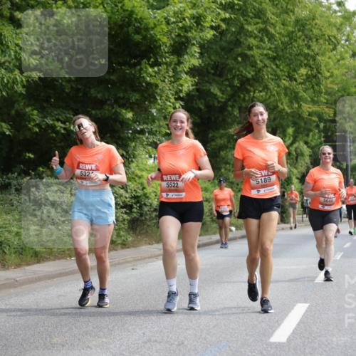 15.06.2025 - REWE Women's Run Jannik Wohlers http://msf.ph/oto/7976009 15.06.2025 10:10:29 Laufen 532, 5522, 5189, 5666 meine-sportfotos.de