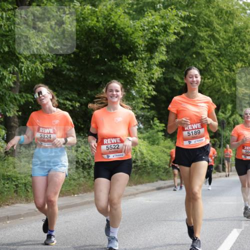 15.06.2025 - REWE Women's Run Jannik Wohlers http://msf.ph/oto/7976025 15.06.2025 10:10:30 Laufen 5324, 5522, 5189, 5666 meine-sportfotos.de