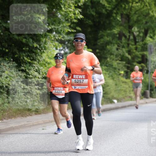 15.06.2025 - REWE Women's Run Jannik Wohlers http://msf.ph/oto/7976097 15.06.2025 10:10:34 Laufen 5257, 5424, 88, 6212 meine-sportfotos.de