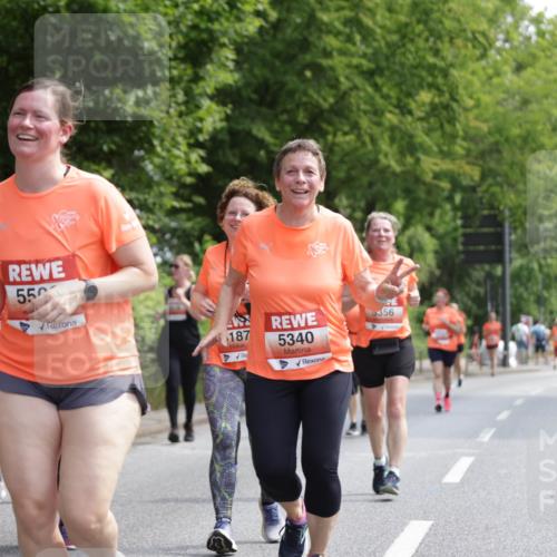 15.06.2025 - REWE Women's Run Jannik Wohlers http://msf.ph/oto/7976404 15.06.2025 10:10:53 Laufen 550, 187, 5340, 5356 meine-sportfotos.de
