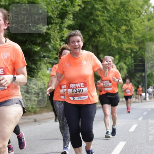 15.06.2025 - REWE Women's Run Jannik Wohlers http://msf.ph/oto/7976425 15.06.2025 10:10:53 Laufen 550, 5, 5340, 5356 meine-sportfotos.de