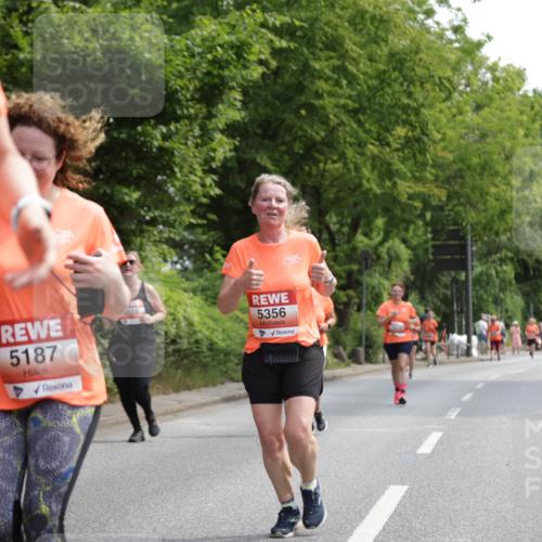 15.06.2025 - REWE Women's Run Jannik Wohlers http://msf.ph/oto/7976449 15.06.2025 10:10:55 Laufen 5187, 618, 5356 meine-sportfotos.de