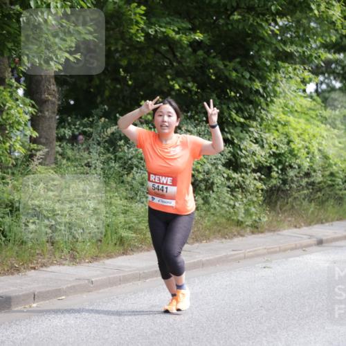 15.06.2025 - REWE Women's Run Jannik Wohlers http://msf.ph/oto/7976699 15.06.2025 10:11:41 Laufen 5441, 505 meine-sportfotos.de