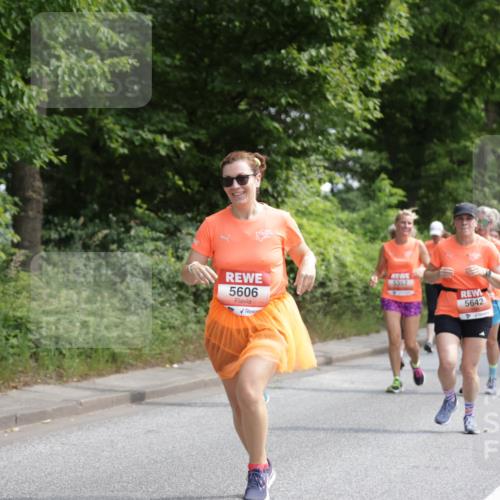 15.06.2025 - REWE Women's Run Jannik Wohlers http://msf.ph/oto/7976790 15.06.2025 10:11:44 Laufen 5606, 5357, 5642, 512 meine-sportfotos.de