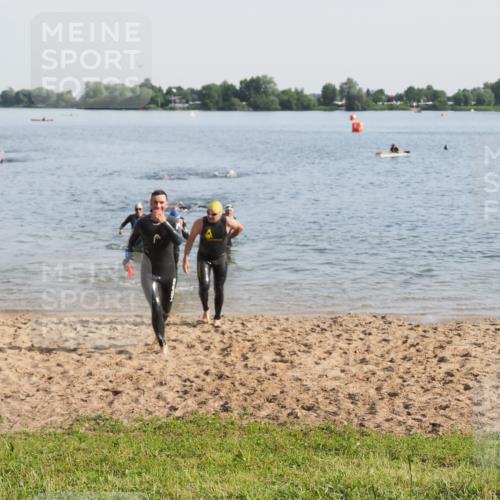 21.06.2025 - 27. Vierlanden-Triathlon MichiJ http://msf.ph/oto/7976797 15.06.2026 08:43:57 Schwimmen 23, 84, 97, 113, 153, 183 meine-sportfotos.de