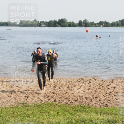 21.06.2025 - 27. Vierlanden-Triathlon MichiJ http://msf.ph/oto/7976811 15.06.2026 08:43:58 Schwimmen 23, 84, 97, 113, 153, 183 meine-sportfotos.de