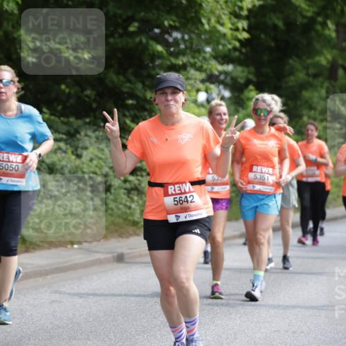 15.06.2025 - REWE Women's Run Jannik Wohlers http://msf.ph/oto/7976843 15.06.2025 10:11:46 Laufen 5050, 5642, 535, 5351, 5 meine-sportfotos.de