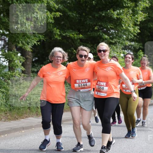 15.06.2025 - REWE Women's Run Jannik Wohlers http://msf.ph/oto/7976951 15.06.2025 10:11:50 Laufen 31, 5144, 5358, 5278, 5479, 510 meine-sportfotos.de