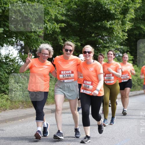 15.06.2025 - REWE Women's Run Jannik Wohlers http://msf.ph/oto/7976975 15.06.2025 10:11:50 Laufen 5144, 5560, 5278, 5479, 5109, 5358, 4, 560 meine-sportfotos.de