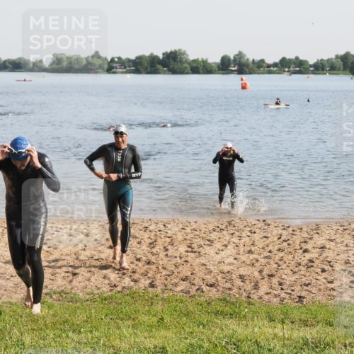 21.06.2025 - 27. Vierlanden-Triathlon MichiJ http://msf.ph/oto/7976999 15.06.2026 08:44:05 Schwimmen 23, 97, 153, 174, 183 meine-sportfotos.de