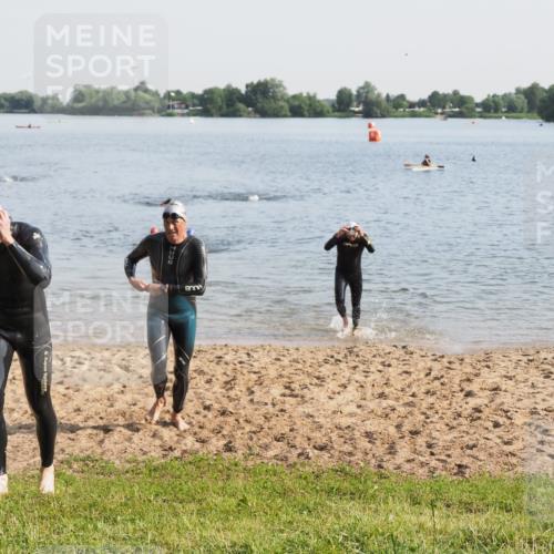 21.06.2025 - 27. Vierlanden-Triathlon MichiJ http://msf.ph/oto/7977006 15.06.2026 08:44:05 Schwimmen 23, 97, 153, 174, 183 meine-sportfotos.de