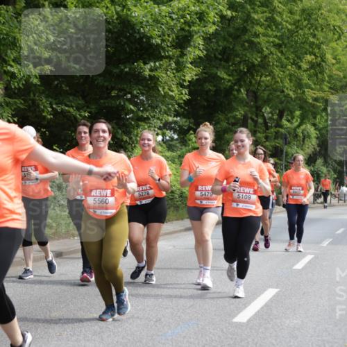 15.06.2025 - REWE Women's Run Jannik Wohlers http://msf.ph/oto/7977012 15.06.2025 10:11:51 Laufen 4, 5358, 51, 5603, 5560, 5278, 5479, 5109 meine-sportfotos.de