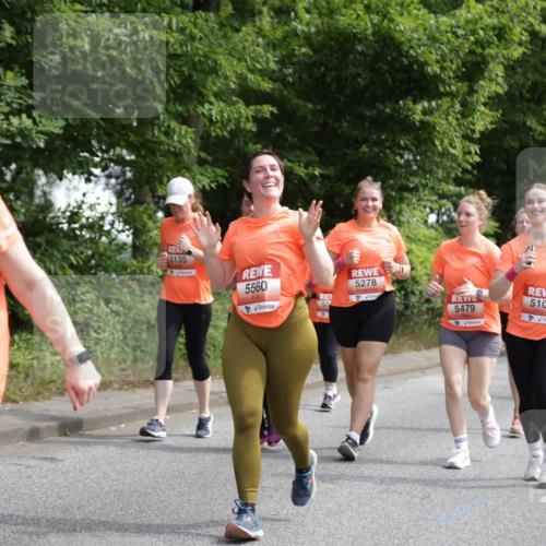 15.06.2025 - REWE Women's Run Jannik Wohlers http://msf.ph/oto/7977028 15.06.2025 10:11:52 Laufen 5358, 5135, 5560, 5278, 55, 5479, 50, 5109, 116, 5603 meine-sportfotos.de