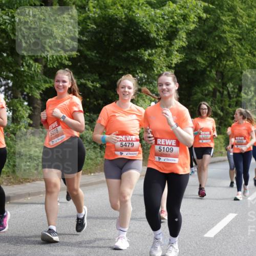 15.06.2025 - REWE Women's Run Jannik Wohlers http://msf.ph/oto/7977076 15.06.2025 10:11:53 Laufen 135, 5138, 5278, 5350, 5603, 5014, 5109, 5479 meine-sportfotos.de