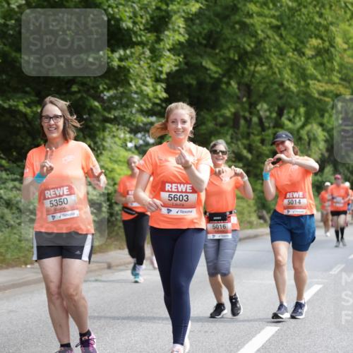 15.06.2025 - REWE Women's Run Jannik Wohlers http://msf.ph/oto/7977150 15.06.2025 10:11:56 Laufen 5350, 5603, 5016, 5014 meine-sportfotos.de