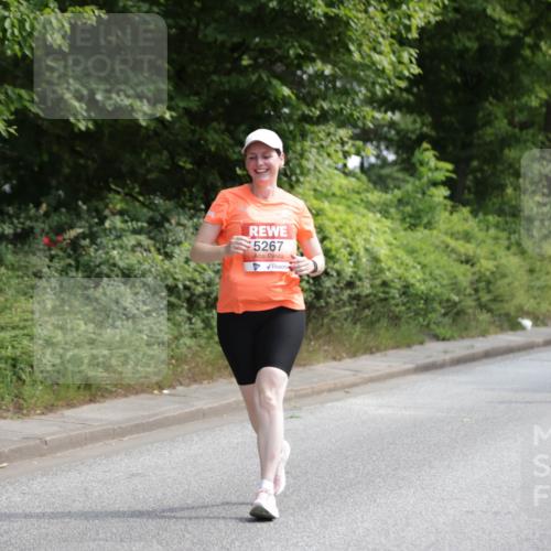 15.06.2025 - REWE Women's Run Jannik Wohlers http://msf.ph/oto/7977306 15.06.2025 10:12:00 Laufen 5267, 5200 meine-sportfotos.de