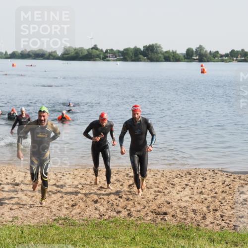21.06.2025 - 27. Vierlanden-Triathlon MichiJ http://msf.ph/oto/7977462 15.06.2026 08:45:38 Schwimmen 104, 116, 125, 145 meine-sportfotos.de