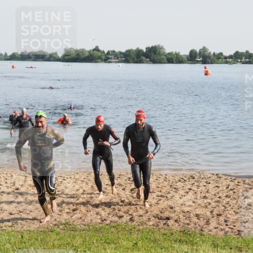 21.06.2025 - 27. Vierlanden-Triathlon MichiJ http://msf.ph/oto/7977470 15.06.2026 08:45:38 Schwimmen 104, 116, 125, 145 meine-sportfotos.de