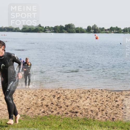 21.06.2025 - 27. Vierlanden-Triathlon MichiJ http://msf.ph/oto/7977760 15.06.2026 08:45:59 Schwimmen 13, 106, 134, 142, 150, 152, 194 meine-sportfotos.de
