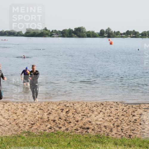 21.06.2025 - 27. Vierlanden-Triathlon MichiJ http://msf.ph/oto/7977766 15.06.2026 08:45:59 Schwimmen 13, 106, 134, 142, 150, 152, 194 meine-sportfotos.de