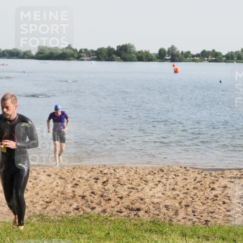 21.06.2025 - 27. Vierlanden-Triathlon MichiJ http://msf.ph/oto/7977825 15.06.2026 08:46:04 Schwimmen 134, 142, 152, 194 meine-sportfotos.de