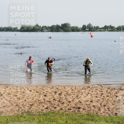 21.06.2025 - 27. Vierlanden-Triathlon MichiJ http://msf.ph/oto/7977998 15.06.2026 08:47:48 Schwimmen  meine-sportfotos.de