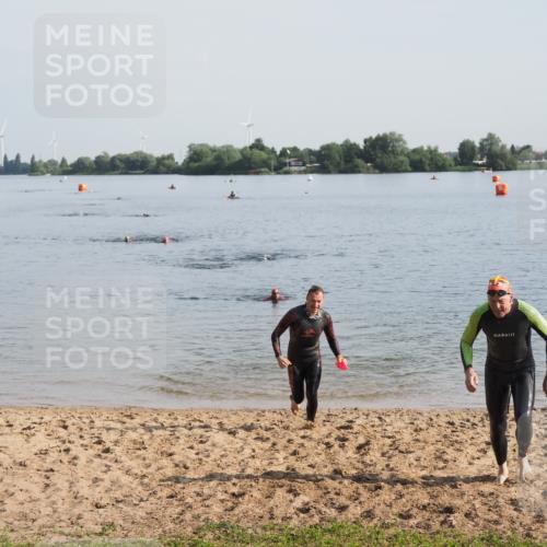 21.06.2025 - 27. Vierlanden-Triathlon MichiJ http://msf.ph/oto/7978116 15.06.2026 08:48:03 Schwimmen 16, 34, 167, 193 meine-sportfotos.de