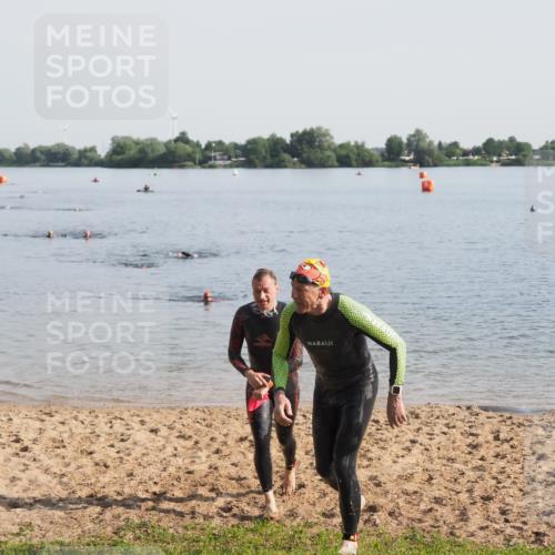 21.06.2025 - 27. Vierlanden-Triathlon MichiJ http://msf.ph/oto/7978140 15.06.2026 08:48:04 Schwimmen 16, 34, 167, 193 meine-sportfotos.de