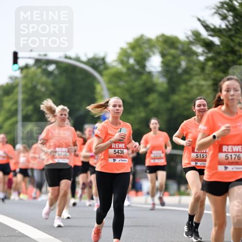15.06.2025 - REWE Women's Run Dr. Thomas Lammeyer http://msf.ph/oto/7978549 15.06.2025 10:43:48 Laufen 5438, 5436, 5151, 5176 meine-sportfotos.de