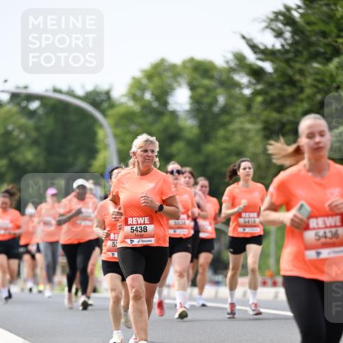 15.06.2025 - REWE Women's Run Dr. Thomas Lammeyer http://msf.ph/oto/7978591 15.06.2025 10:43:50 Laufen 51, 5438, 5638, 5418, 5436 meine-sportfotos.de