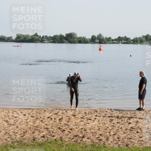 21.06.2025 - 27. Vierlanden-Triathlon MichiJ http://msf.ph/oto/7978854 15.06.2026 08:52:29 Schwimmen 163 meine-sportfotos.de