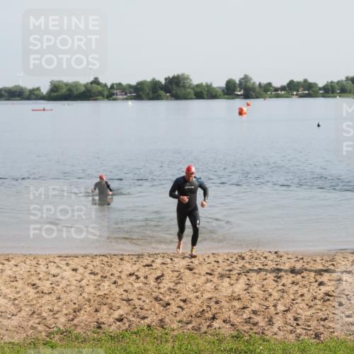 21.06.2025 - 27. Vierlanden-Triathlon MichiJ http://msf.ph/oto/7979028 15.06.2026 08:53:10 Schwimmen 133 meine-sportfotos.de