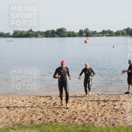 21.06.2025 - 27. Vierlanden-Triathlon MichiJ http://msf.ph/oto/7979084 15.06.2026 08:53:21 Schwimmen 133, 162, 169 meine-sportfotos.de