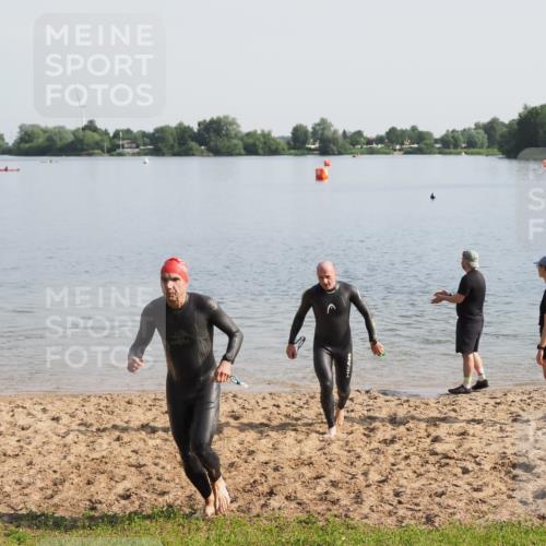21.06.2025 - 27. Vierlanden-Triathlon MichiJ http://msf.ph/oto/7979101 15.06.2026 08:53:22 Schwimmen 162, 169 meine-sportfotos.de