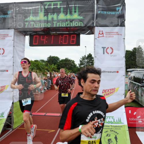 15.06.2025 - 7 Türme Triathlon Michael Strokosch http://msf.ph/oto/7979867 15.06.2025 14:11:08 Ziel 363, 944, 1036, 1121 meine-sportfotos.de